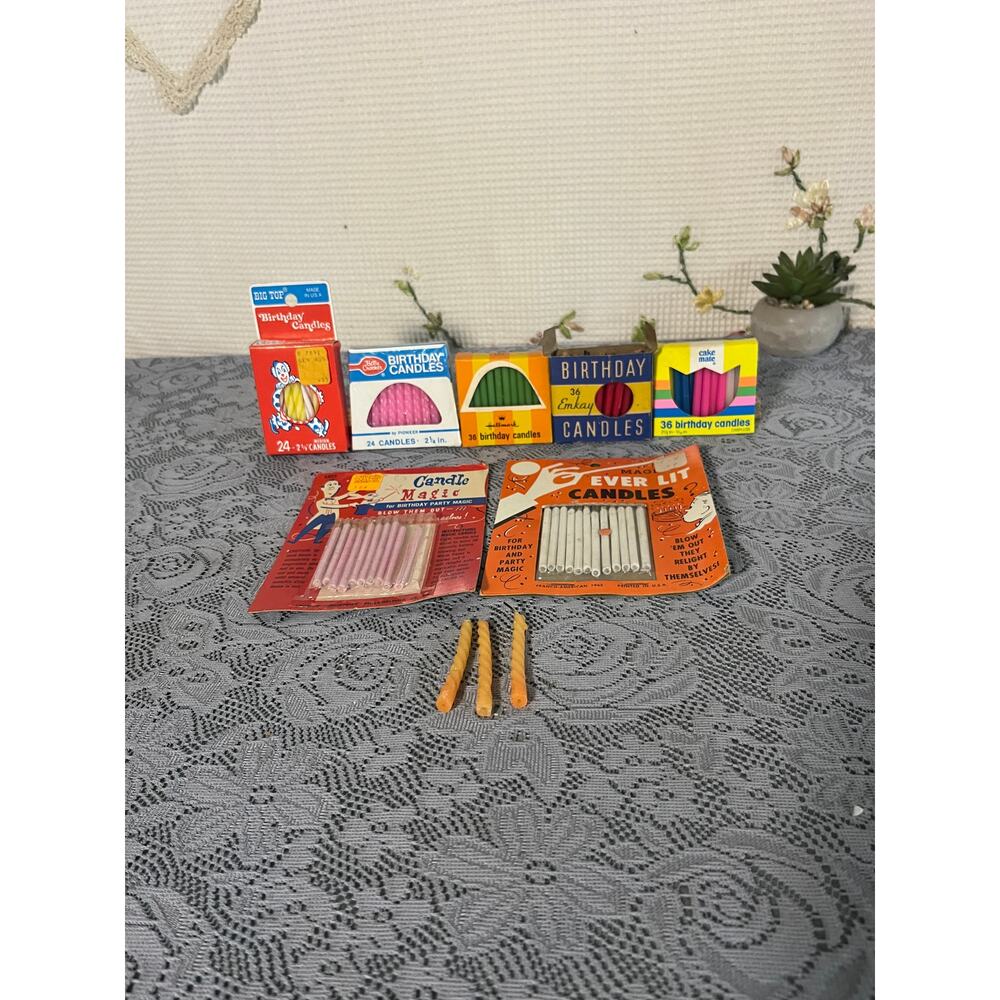 Vintage Birthday Candle Lot Big Top Betty Crocker Cake Mate Emkay Hallmark Retro - Picture 10 of 10
